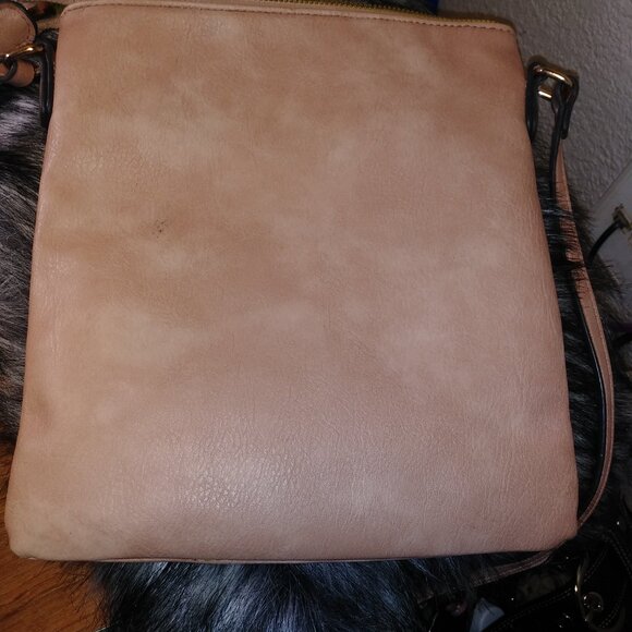Vegan Leather Crossbody Bag - Picture 3 of 8